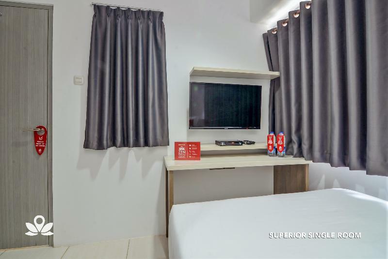 Klinpod Hotel Джакарта Экстерьер фото